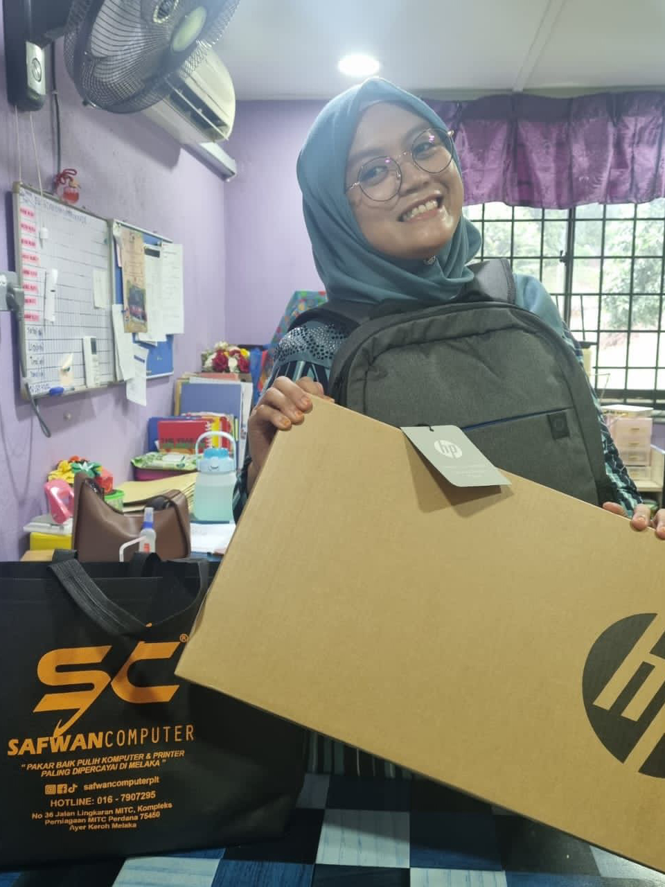 safwan computer - CUSTOMER happy.jpeg